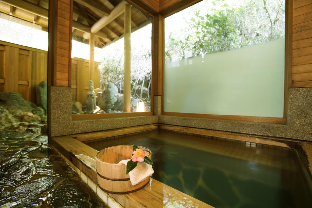 Oyo Hatago Ichiban Hotel Chichibu Exterior foto