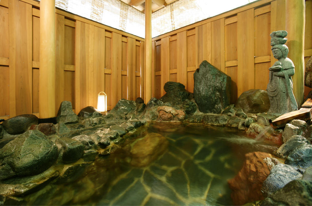 Oyo Hatago Ichiban Hotel Chichibu Exterior foto